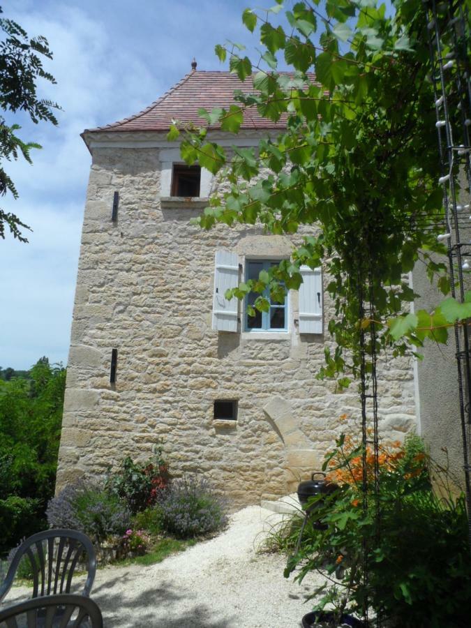 La Petite Tour Villa Carlux Exterior photo