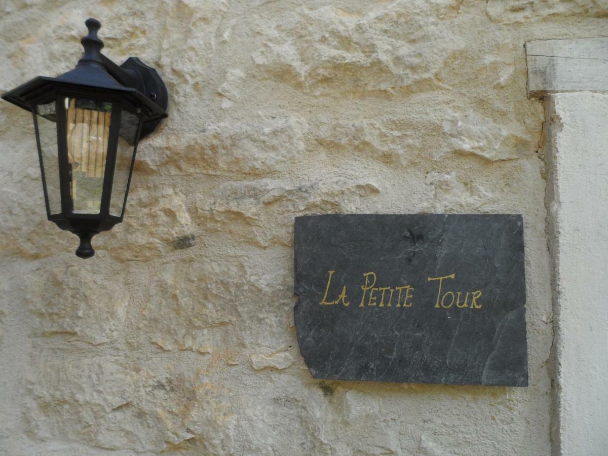 La Petite Tour Villa Carlux Exterior photo
